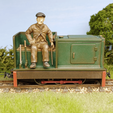 O9 Model Railway Locomotive