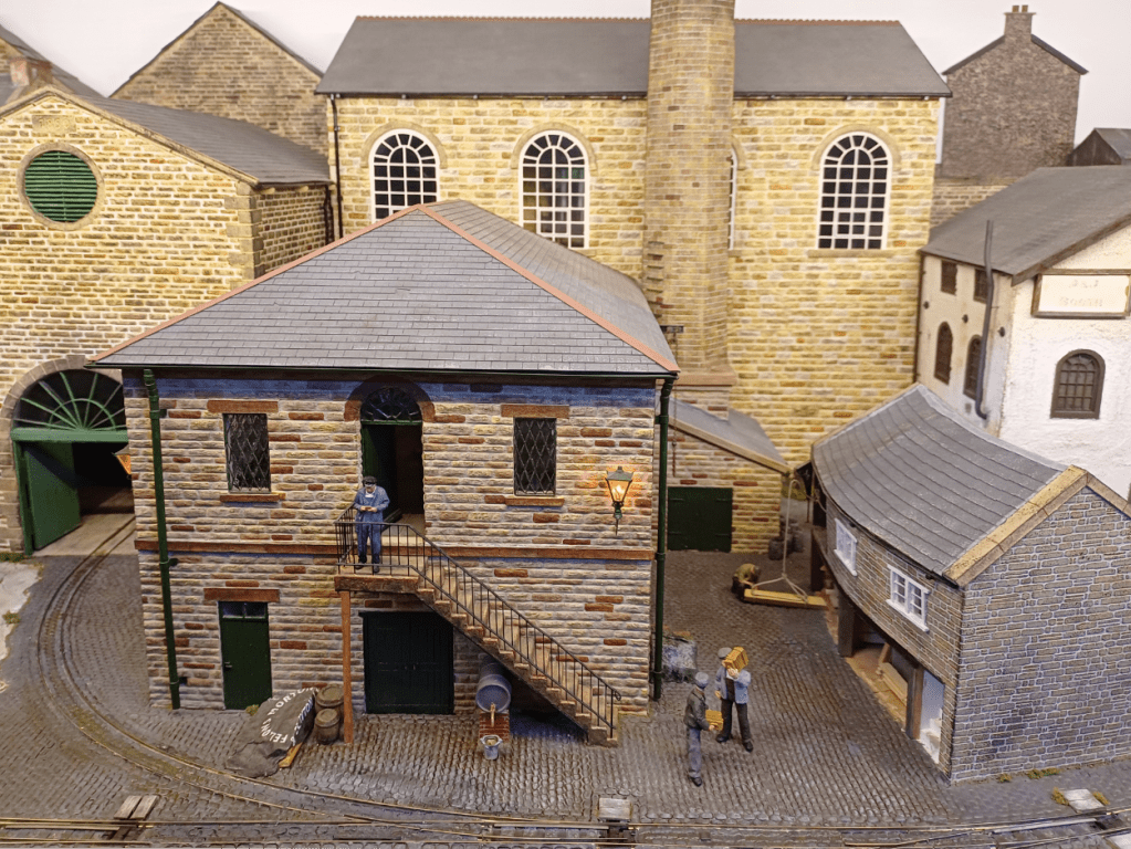 Fitzwilliam Basin O9 model railway layout by Andy Booth