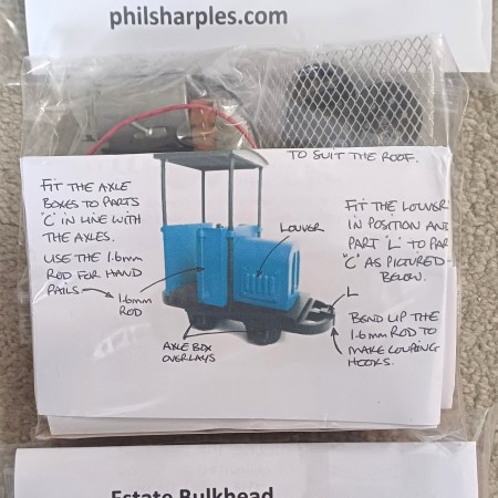 SM32 Narrow Gauge, 16mm, Kits for a locomotive and wagon