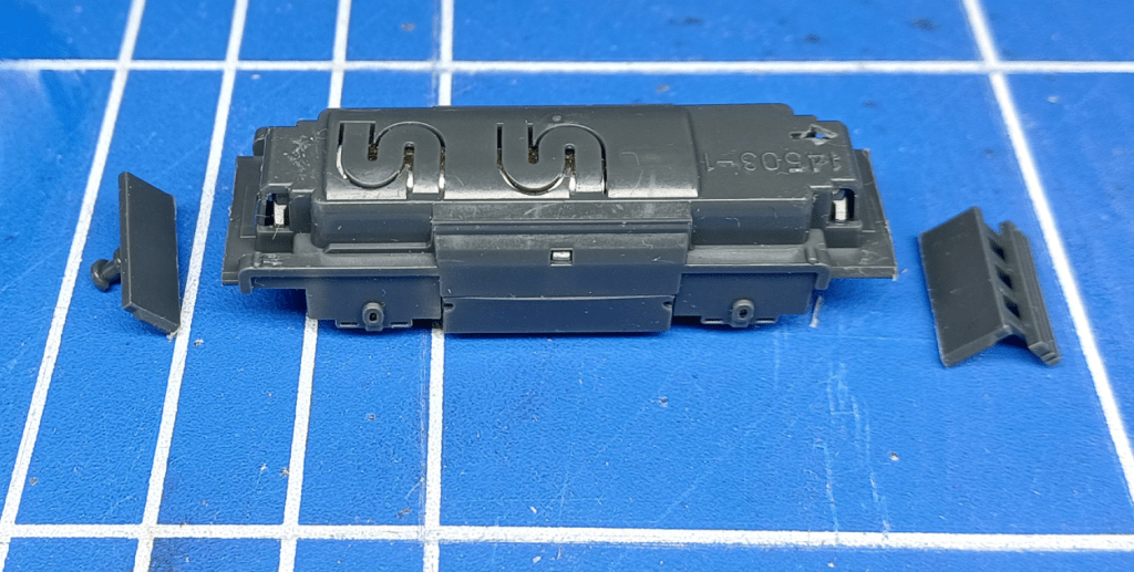 Cutting a Kato 11-108 chassis to shorten it